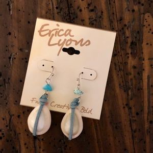 Shell Necklace and Earring Set